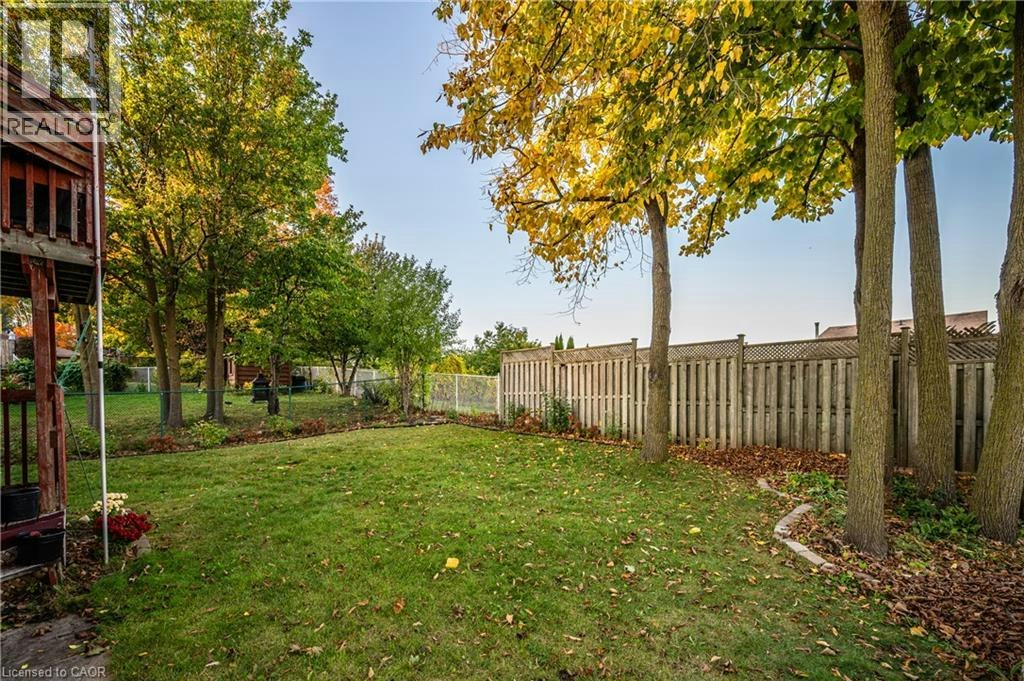 Upper-214 Misty Court, Kitchener, ON, N2B 3V4 - 13