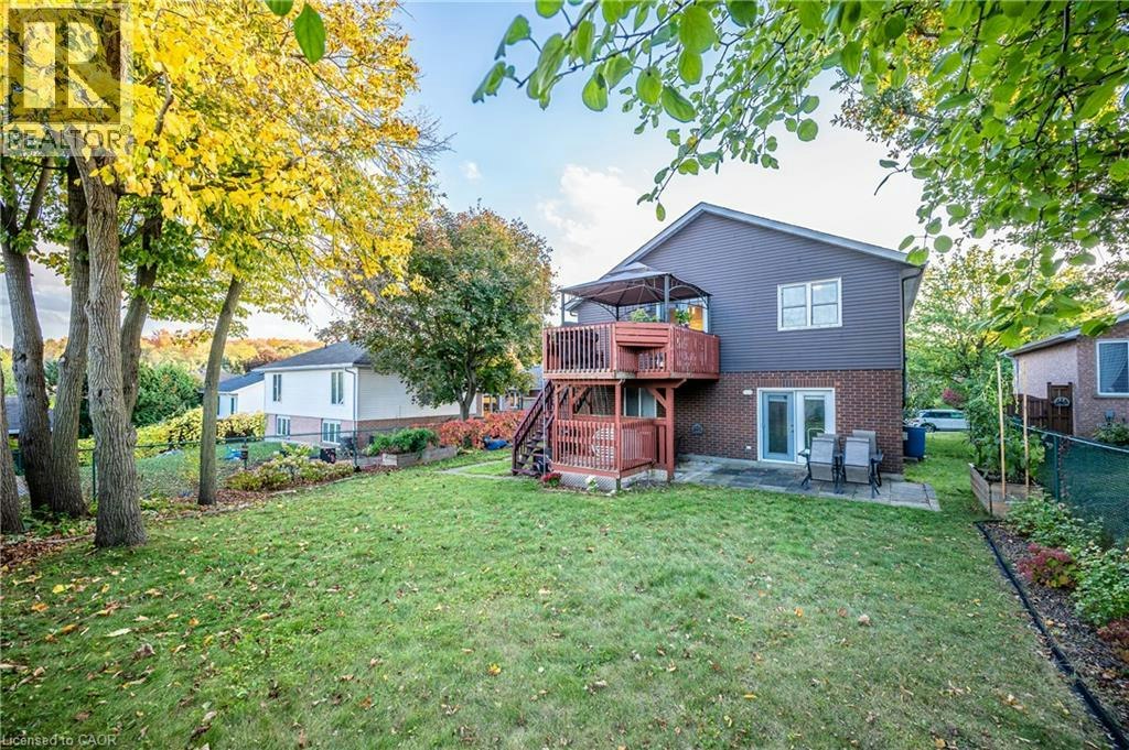 Upper-214 Misty Court, Kitchener, ON, N2B 3V4 - 14