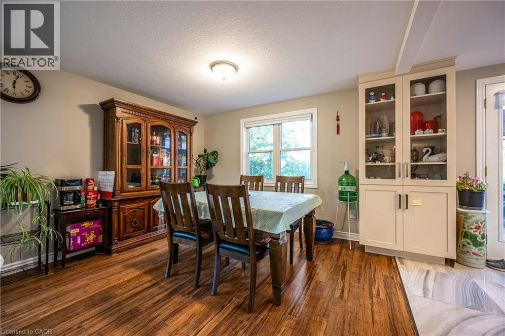 Upper-214 Misty Court, Kitchener, ON, N2B 3V4 - 4