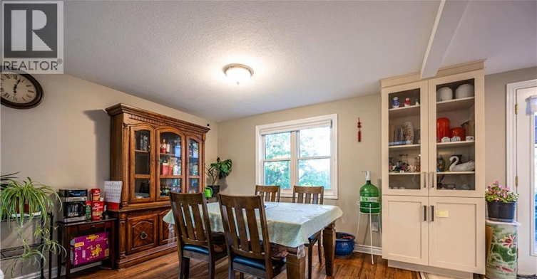 Upper-214 Misty Court, Kitchener, ON, N2B 3V4 - 4