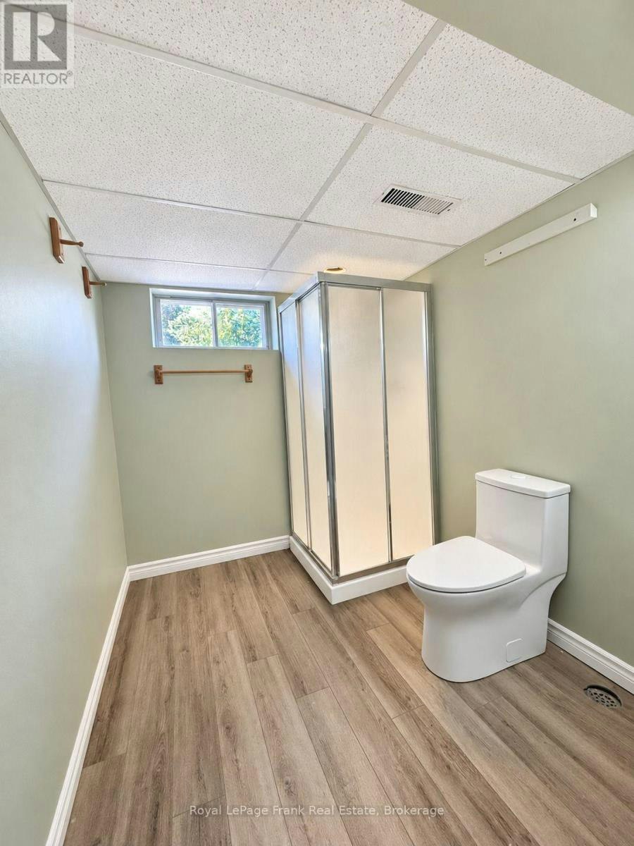 66 Admiral Road, Ajax, ON, L1S 2N9 - 21