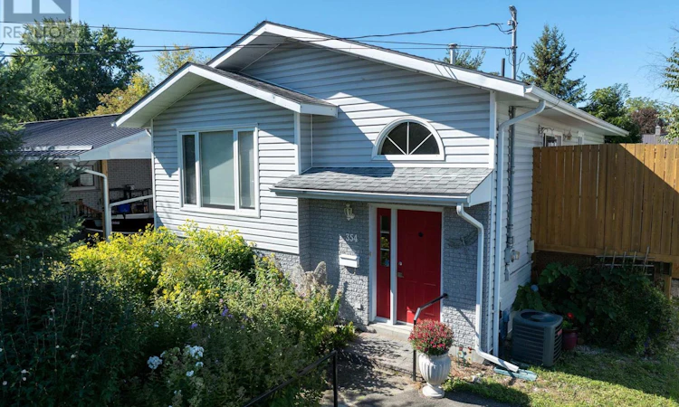354 Oak Street