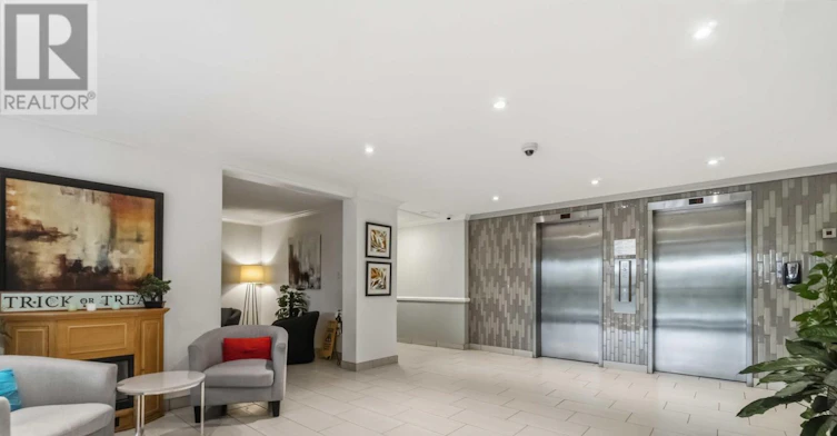 1107-2400 Virginia Drive, Ottawa, ON, K1H 8L3 - 2