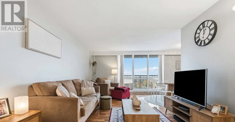1107-2400 Virginia Drive, Ottawa, ON, K1H 8L3 - 4