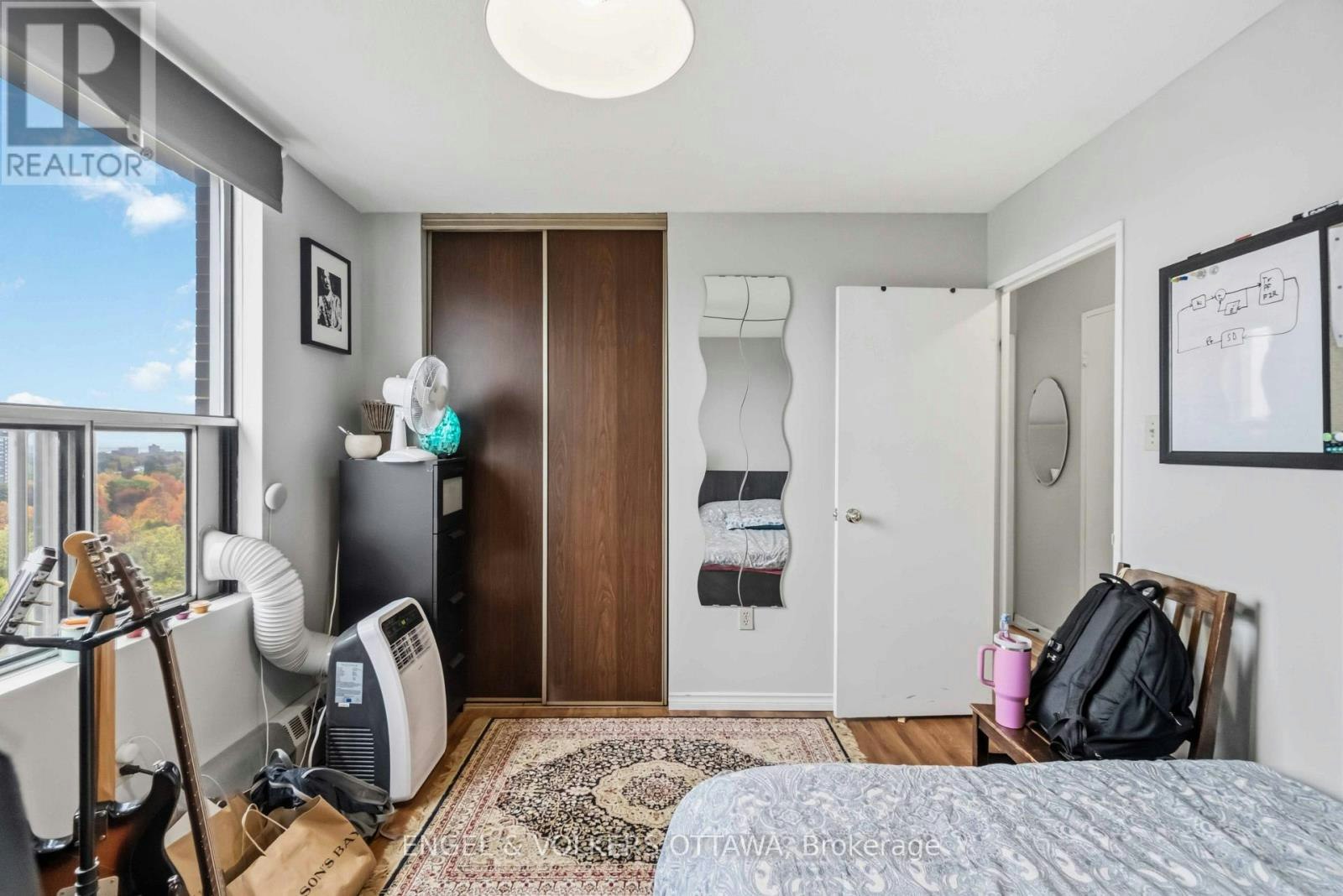1107-2400 Virginia Drive, Ottawa, ON, K1H 8L3 - 14