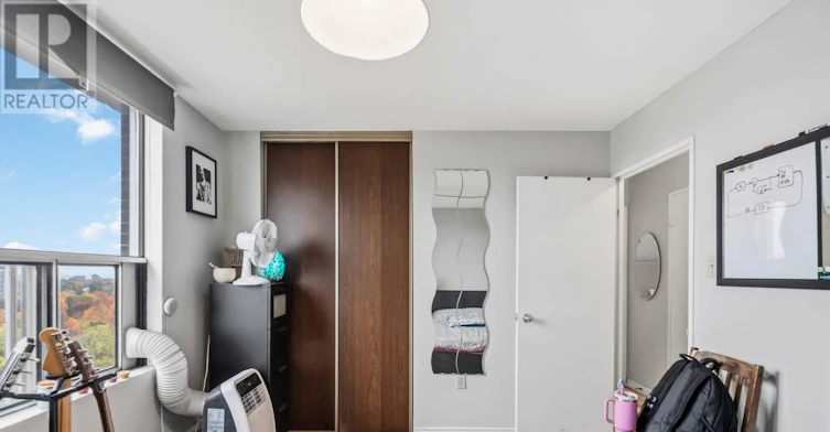 1107-2400 Virginia Drive, Ottawa, ON, K1H 8L3 - 14