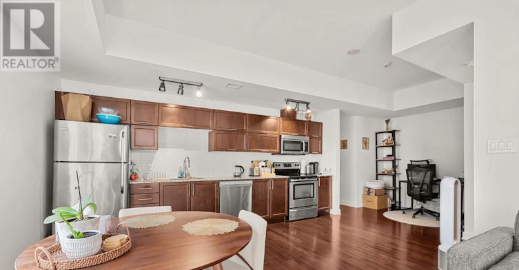 1004-179 Metcalfe Street, Ottawa, ON, K2P 1P7 - 10