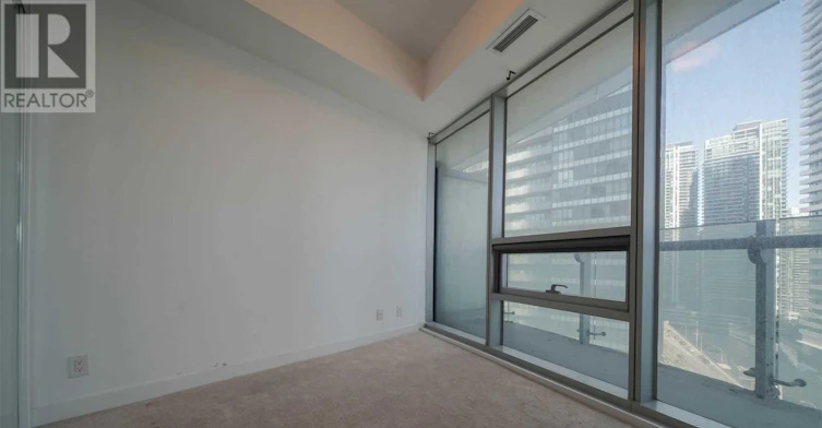1602-14 York Street, Toronto, ON, M5J 0B1 - 5