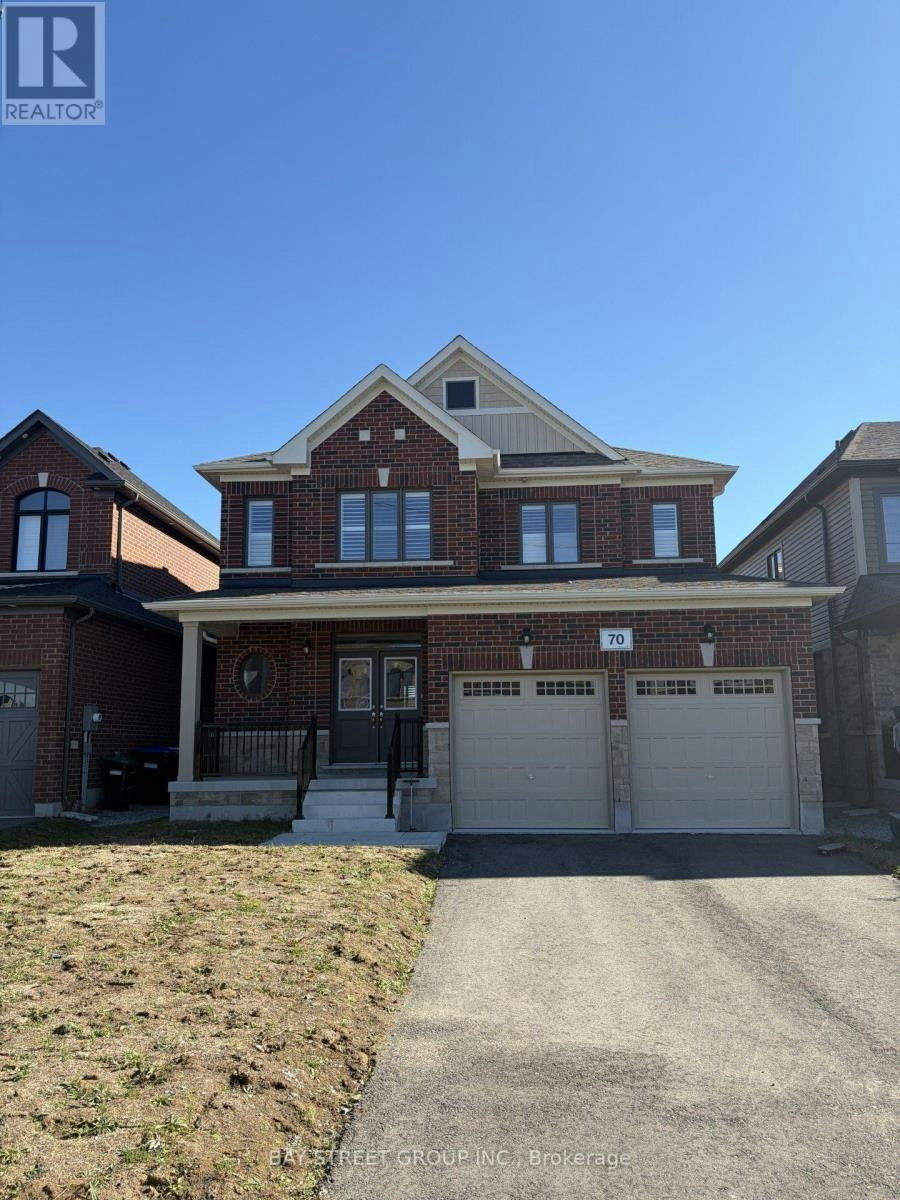 70 Wakefield Boulevard, Essa, ON, L3W 0L9