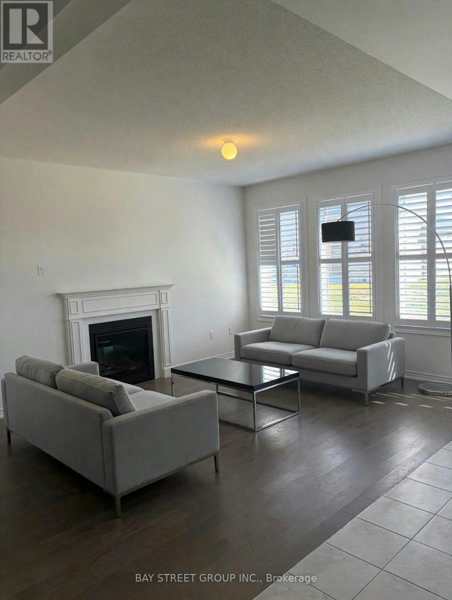 70 Wakefield Boulevard, Essa, ON, L3W 0L9 - 5