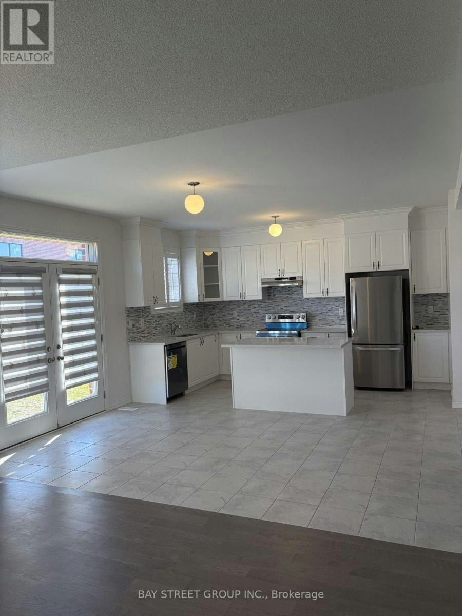 70 Wakefield Boulevard, Essa, ON, L3W 0L9 - 6