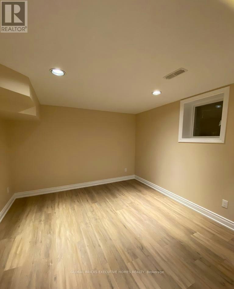 LOWER-5825 Fieldon Road, Mississauga, ON, L5M 5K1 - 6
