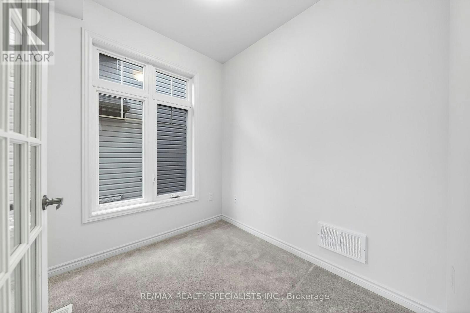 27 Harpin Way W, Centre Wellington, ON, N1M 0H8 - 6