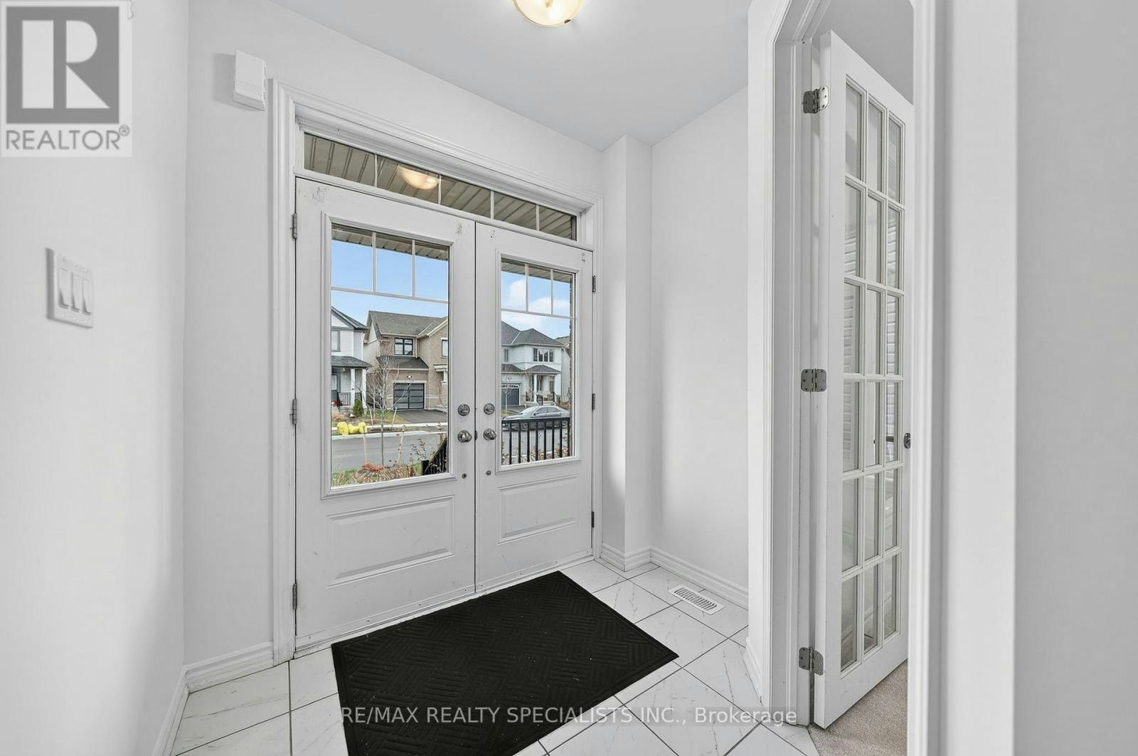 27 Harpin Way W, Centre Wellington, ON, N1M 0H8 - 5