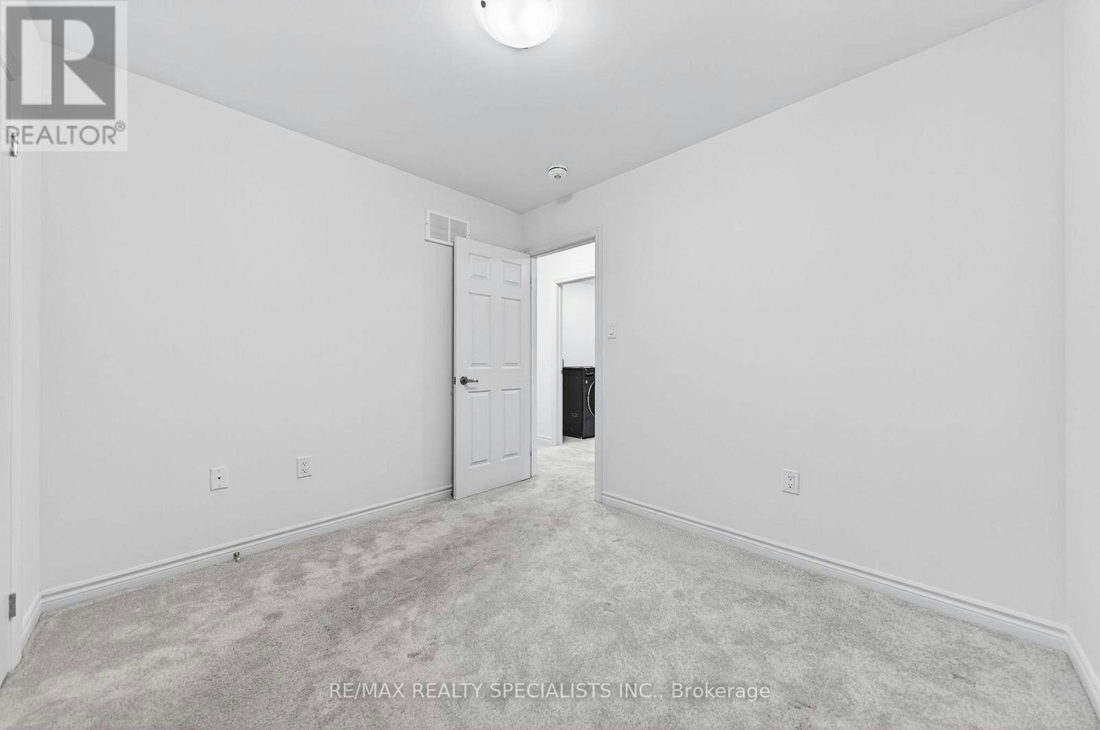 27 Harpin Way W, Centre Wellington, ON, N1M 0H8 - 40