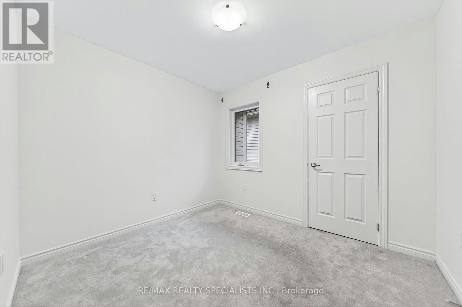 27 Harpin Way W, Centre Wellington, ON, N1M 0H8 - 39