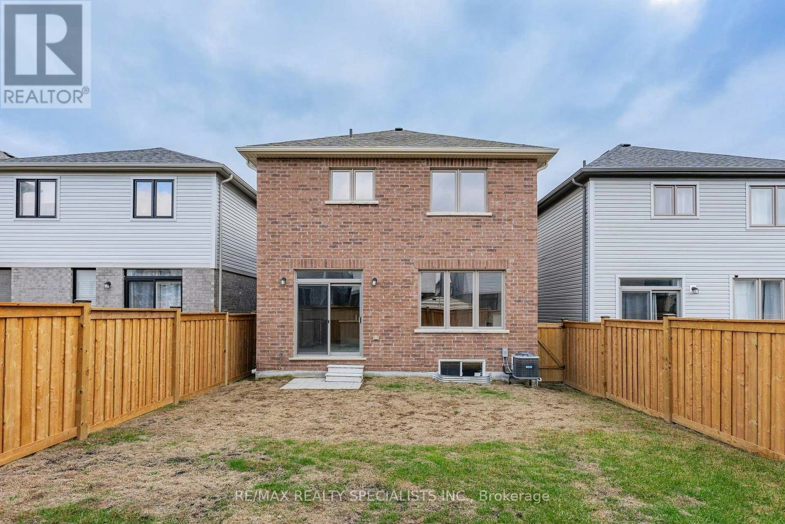 27 Harpin Way W, Centre Wellington, ON, N1M 0H8 - 49