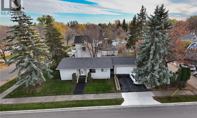 108 Tupper Avenue