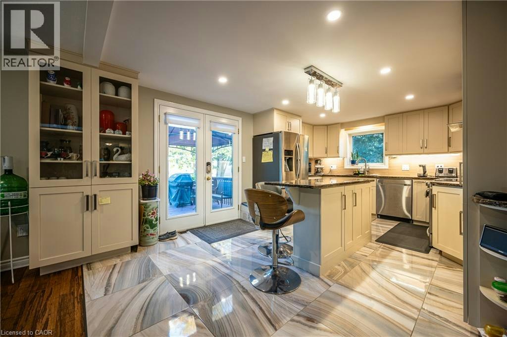 Lower-214 Misty Court, Kitchener, ON, N2B 3V4 - 10