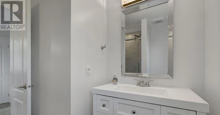 19 Wheeler Street S, Ottawa, ON, K2J 3B8 - 20