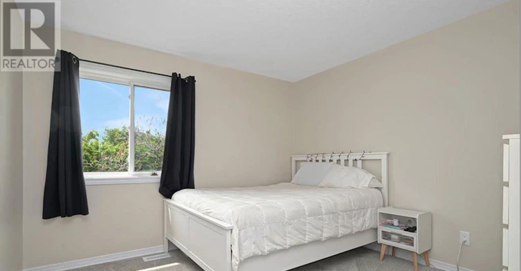 19 Wheeler Street S, Ottawa, ON, K2J 3B8 - 17