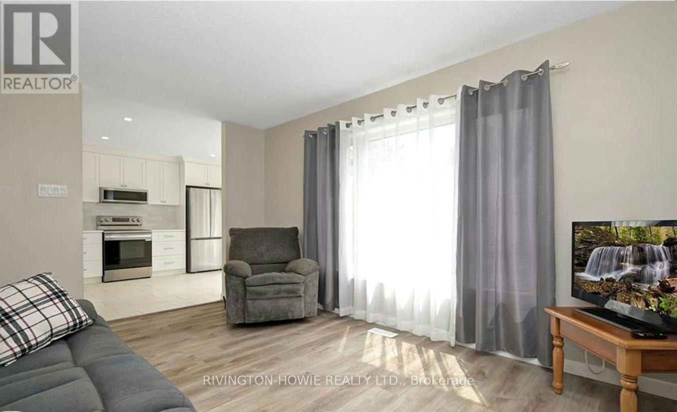 19 Wheeler Street S, Ottawa, ON, K2J 3B8 - 12