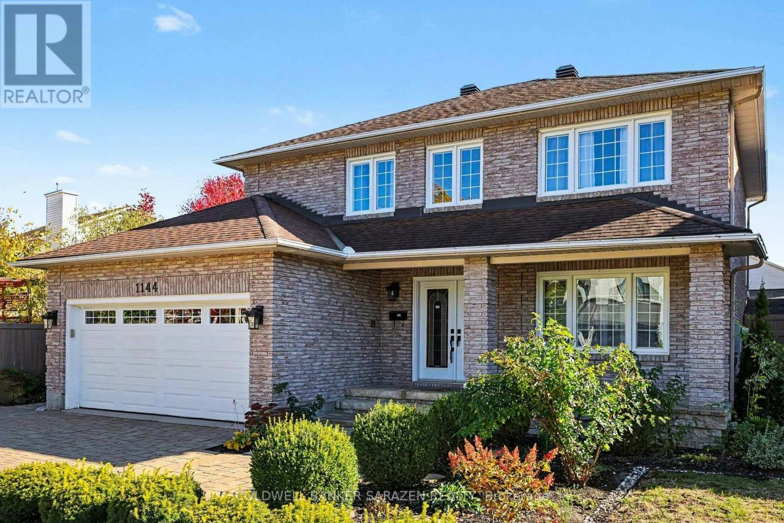 1144 Ambercrest Street, Ottawa, ON, K1J 1A9 - 2