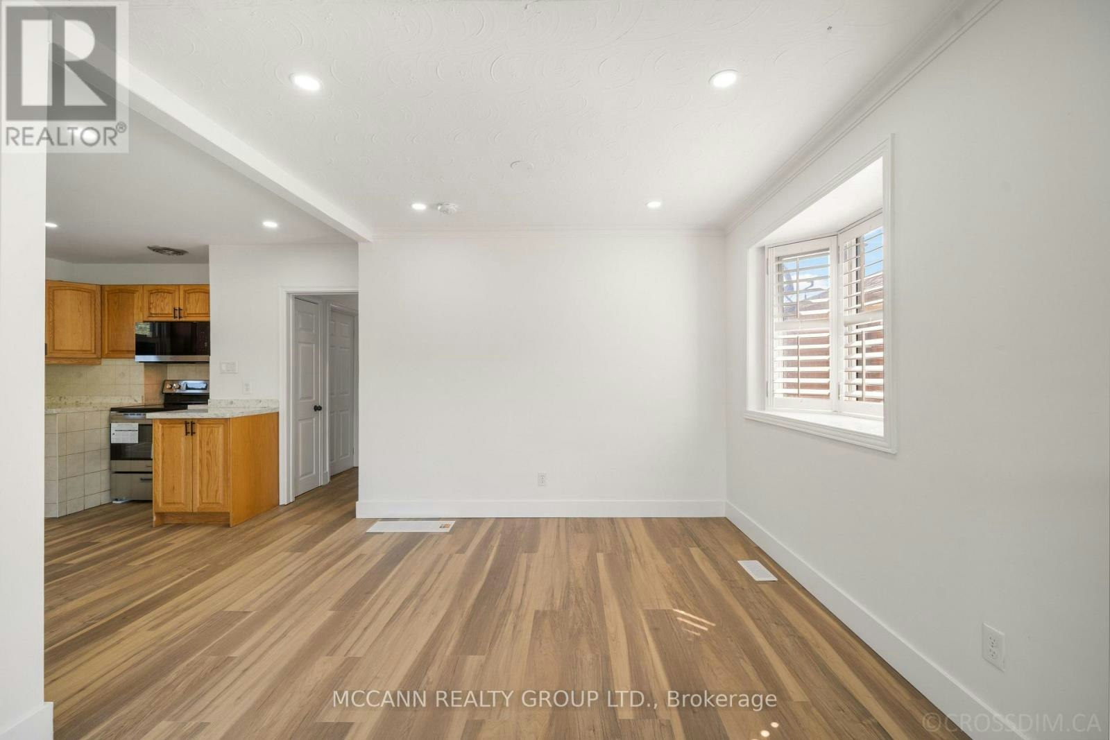 17 Barlow Road, Toronto, ON, M1G 2B5 - 7