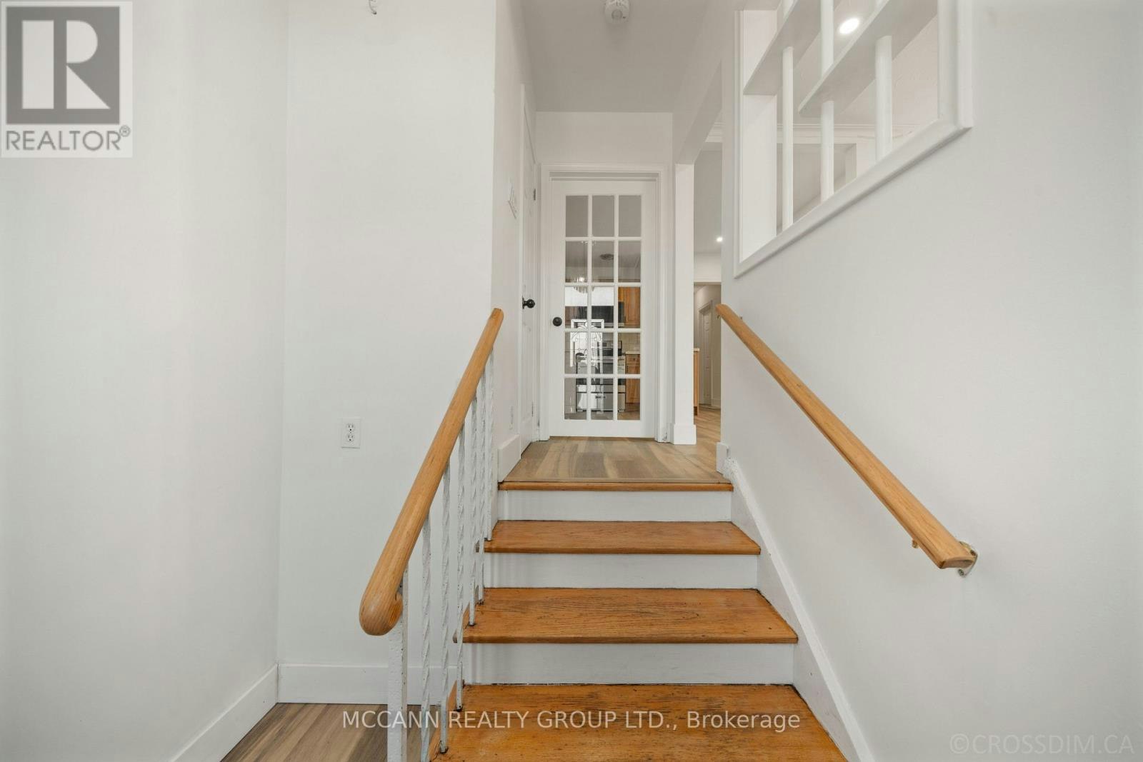 17 Barlow Road, Toronto, ON, M1G 2B5 - 3