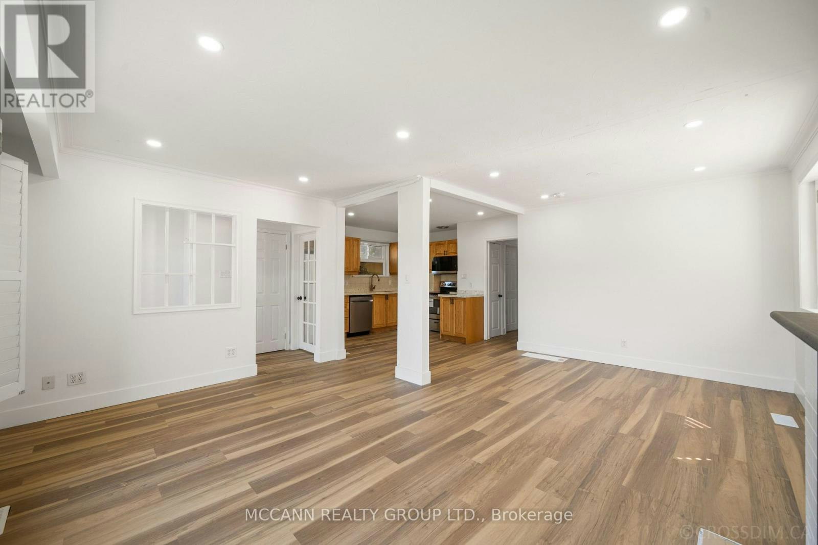 17 Barlow Road, Toronto, ON, M1G 2B5 - 6