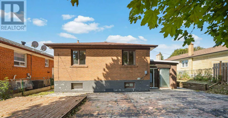 17 Barlow Road, Toronto, ON, M1G 2B5 - 34