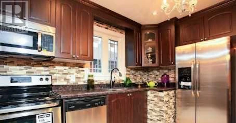 MAIN-916 Danforth Road, Toronto, ON, M1K 1H9