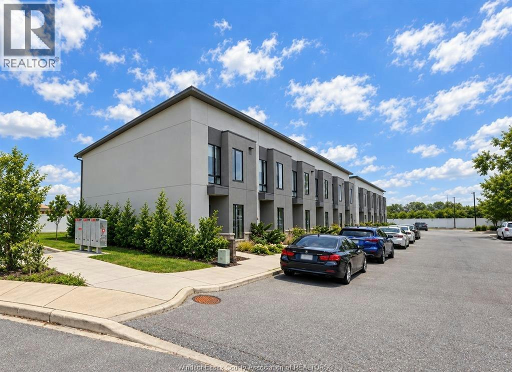 24-550 Sandison Street, Windsor, ON, N9E 0A3