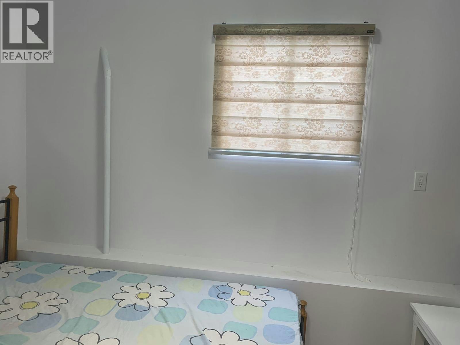 Upper/Downstair-8540 Rosemary Avenue, Richmond, BC, V7A 2K9 - 20