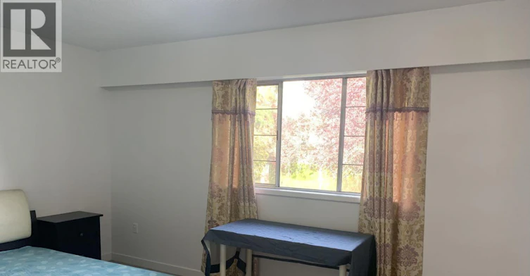 Upper/Downstair-8540 Rosemary Avenue, Richmond, BC, V7A 2K9 - 10