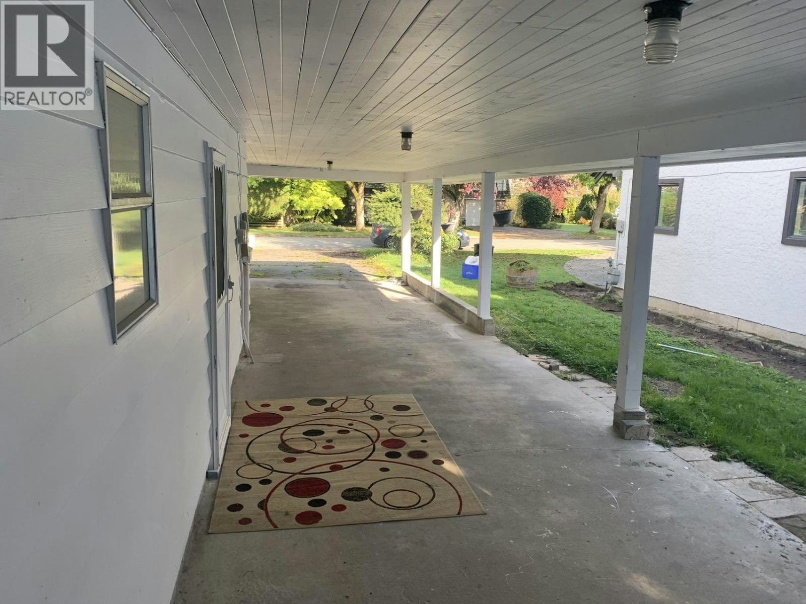 Upper/Downstair-8540 Rosemary Avenue, Richmond, BC, V7A 2K9 - 5