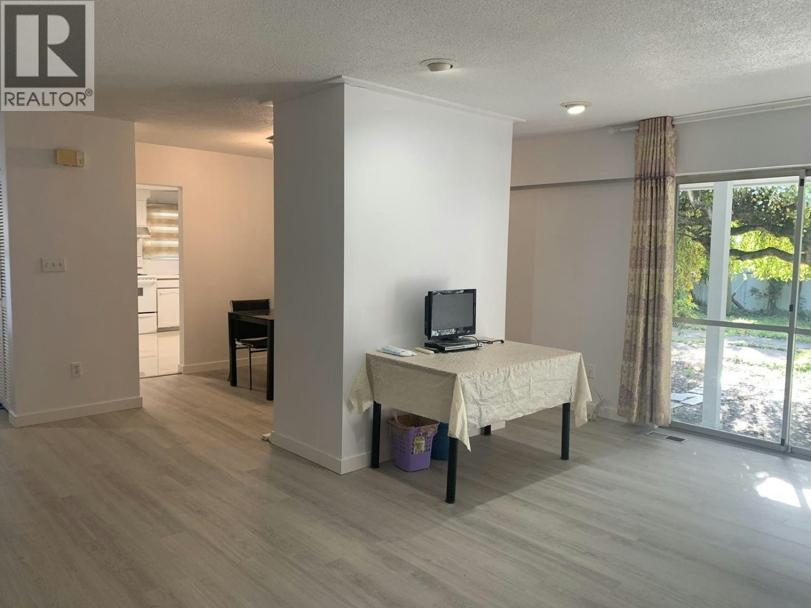 Upper/Downstair-8540 Rosemary Avenue, Richmond, BC, V7A 2K9 - 8