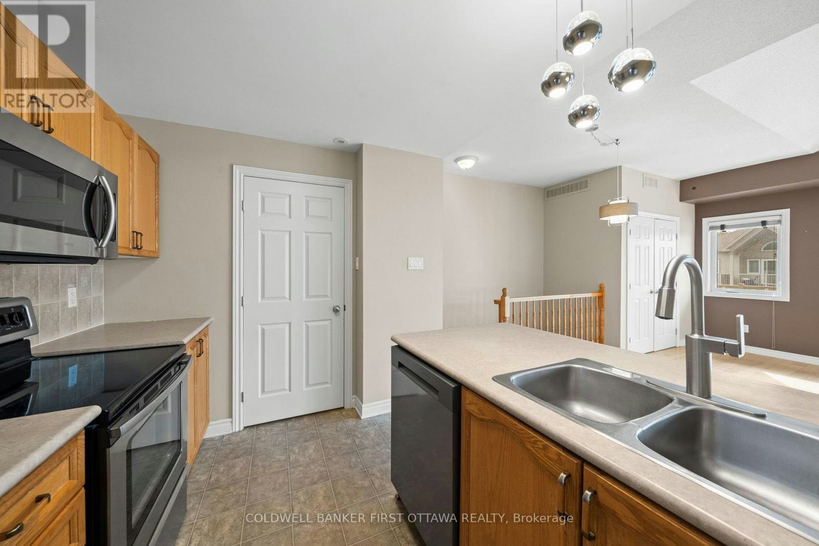 F-143 Oldfield Street, Ottawa, ON, K2G 7C7 - 12