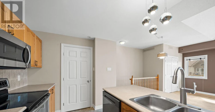 F-143 Oldfield Street, Ottawa, ON, K2G 7C7 - 12