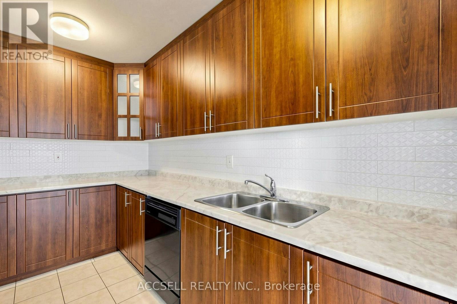 901-855 Kennedy Road, Toronto, ON, M1K 2E3 - 12