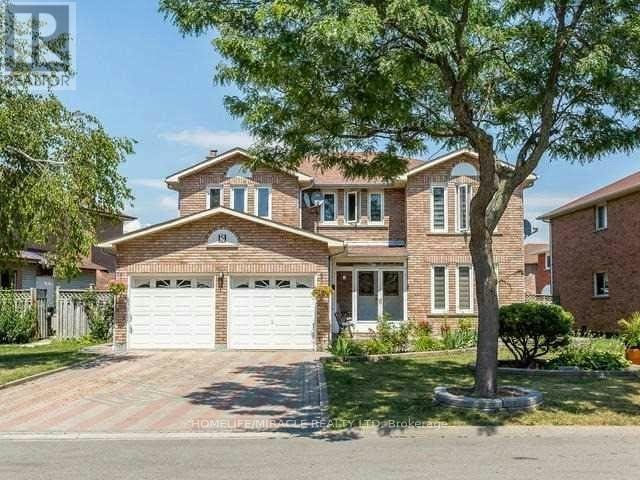 5 Sugar Creek Lane, Brampton, ON, L6W 3X8