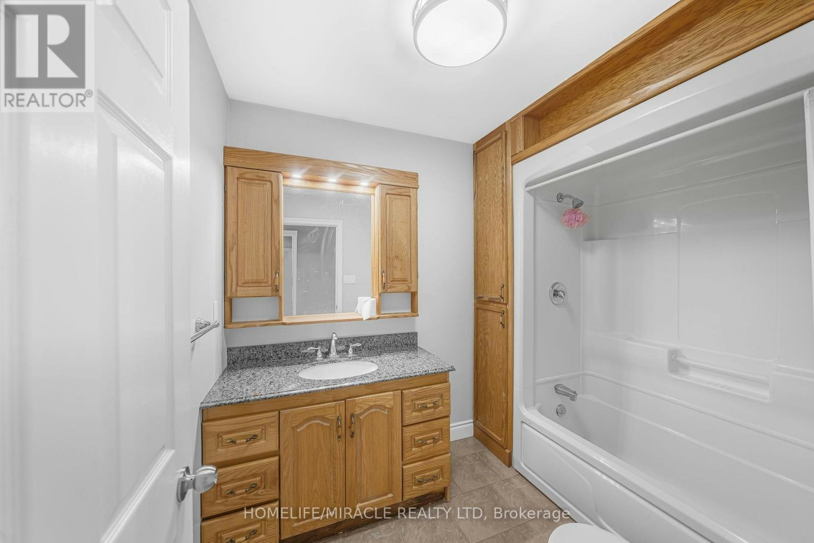 2-1636 County Road, Prince Edward County, ON, K0K 1G0 - 39