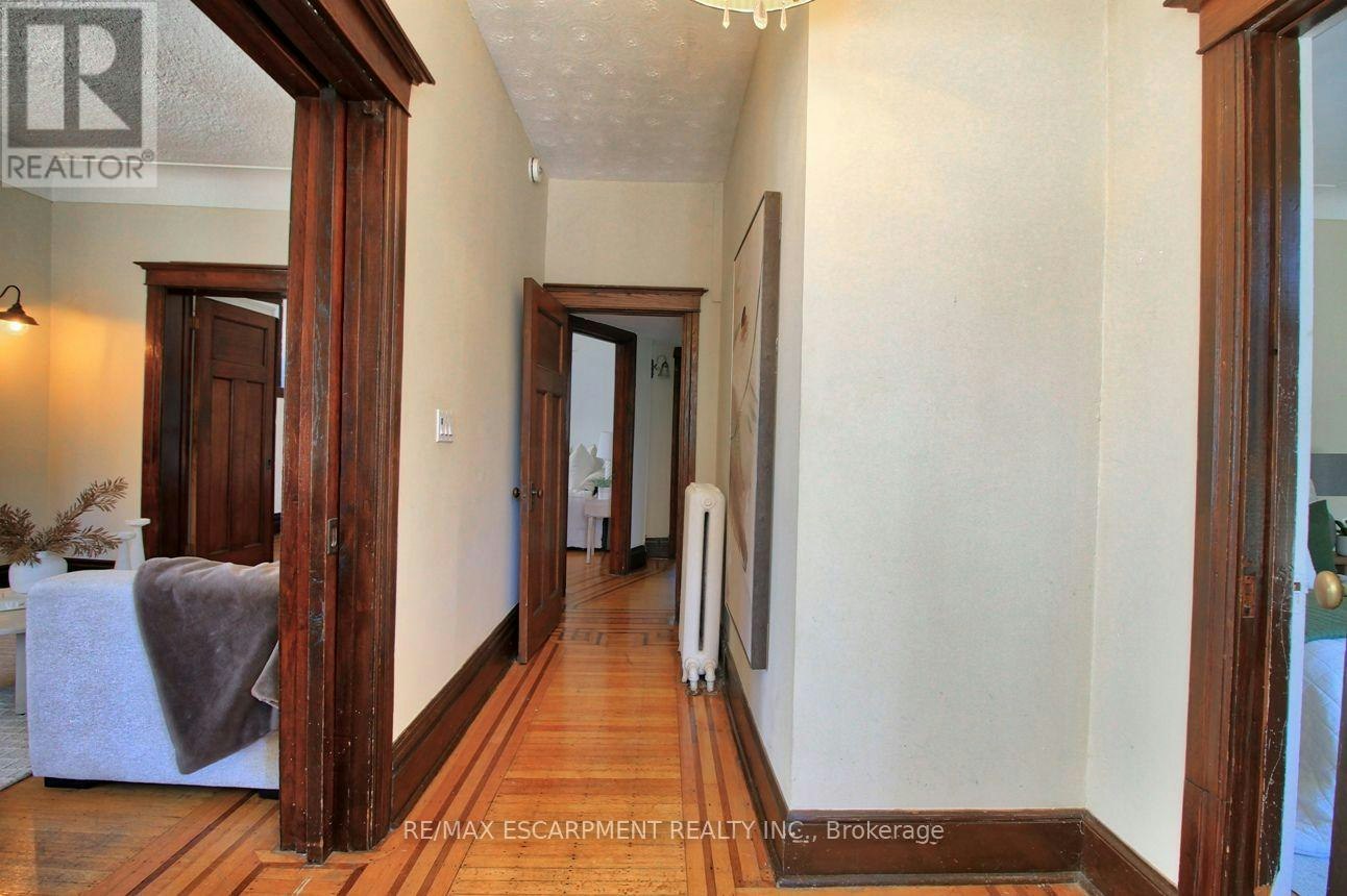 1-11 Eastbourne Avenue, Hamilton, ON, L8M 2M6 - 3