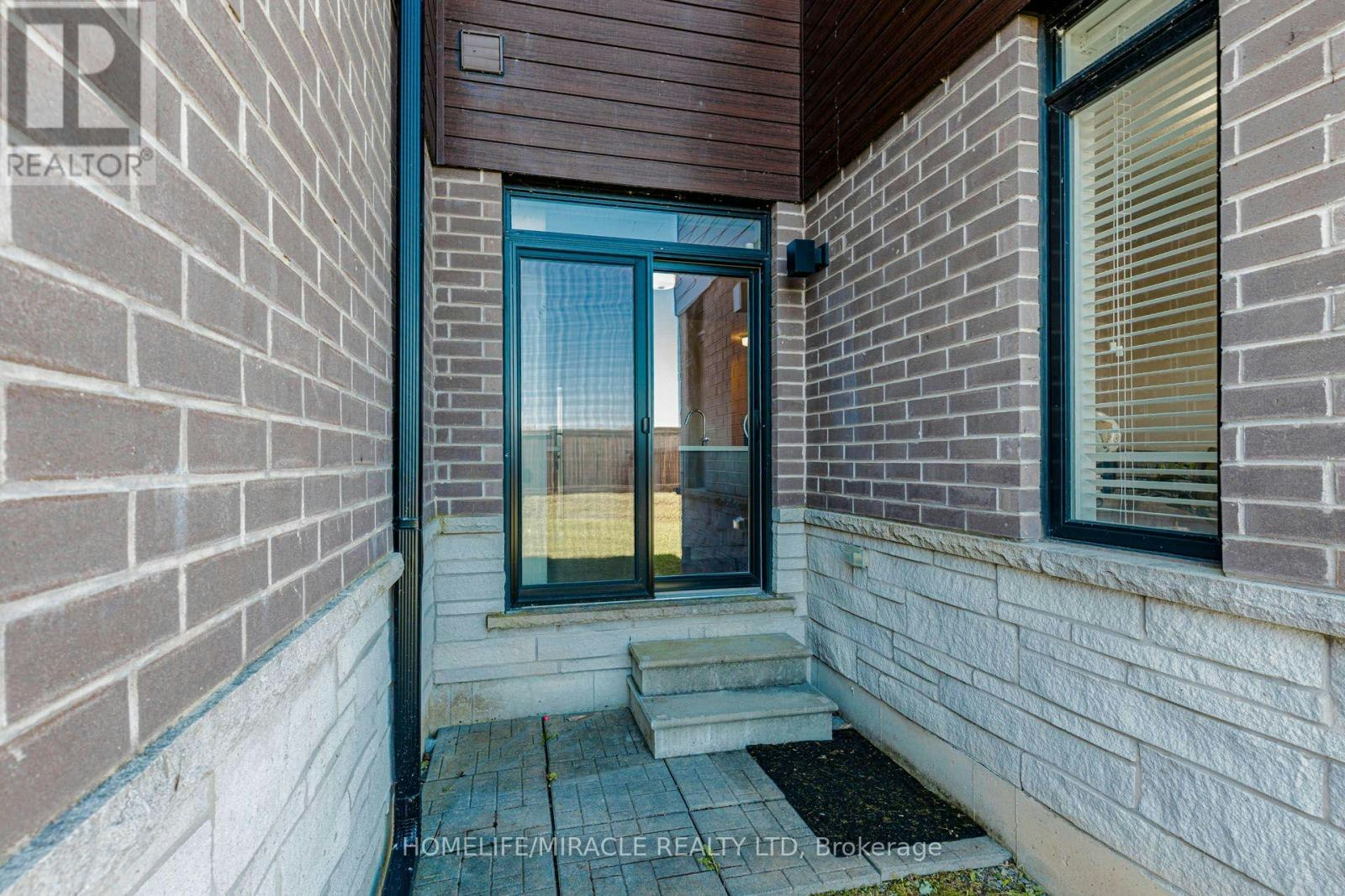 19-35 Midhurst Heights, Hamilton, ON, L8J 0K9 - 8