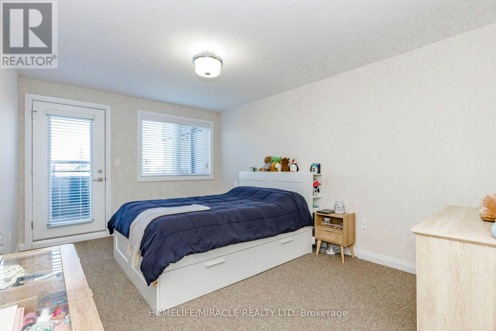 19-35 Midhurst Heights, Hamilton, ON, L8J 0K9 - 24