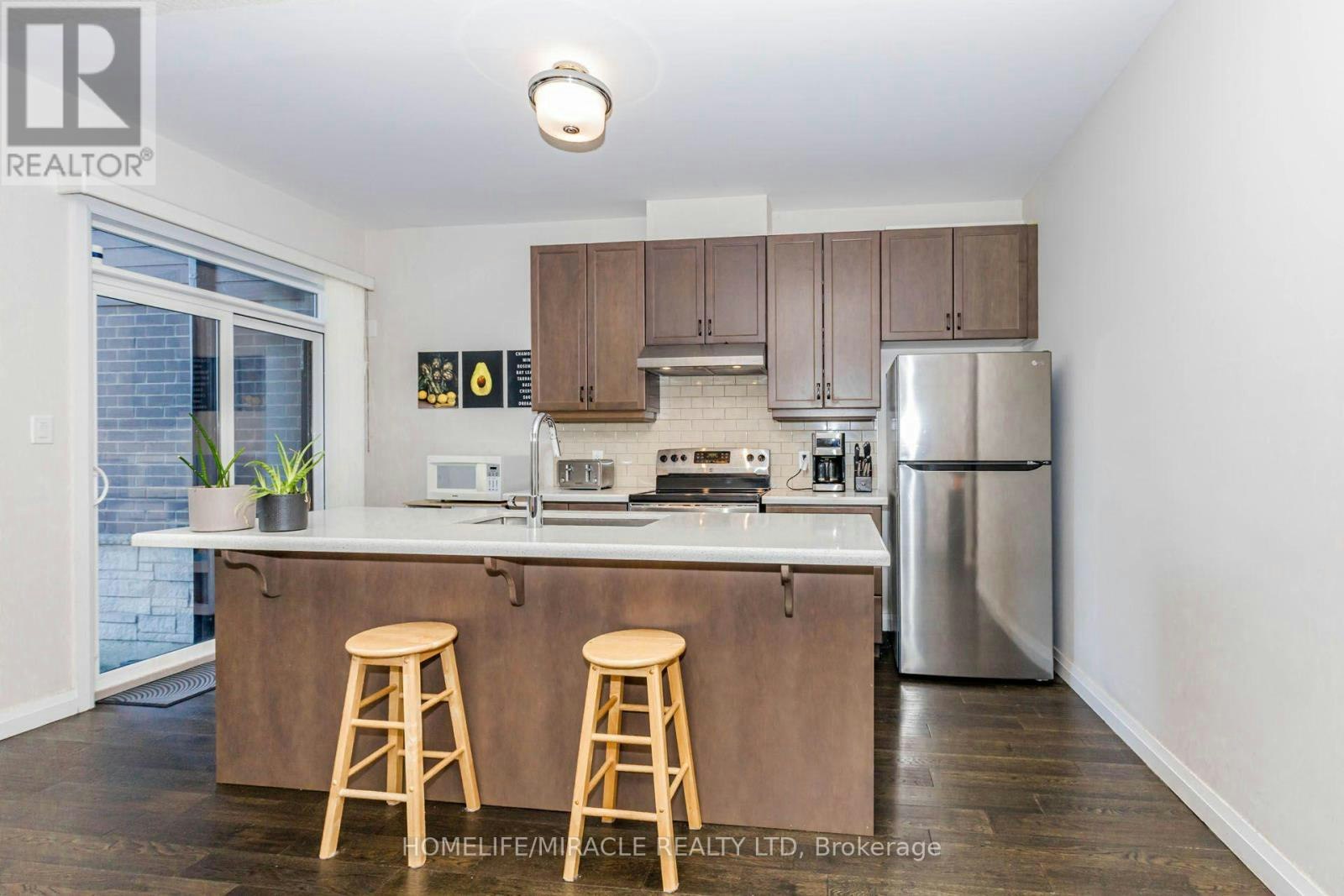 19-35 Midhurst Heights, Hamilton, ON, L8J 0K9 - 17