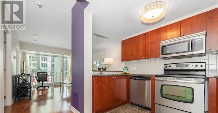 410-200 Rideau Street, Ottawa, ON, K1N 5Y1 - 11