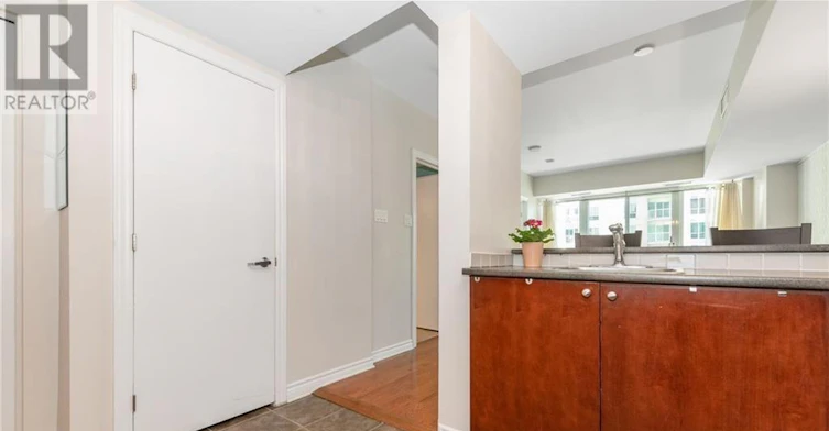 410-200 Rideau Street, Ottawa, ON, K1N 5Y1 - 13
