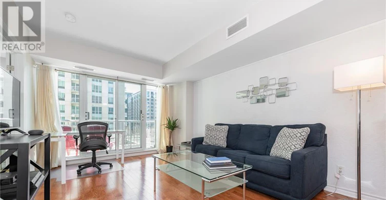 410-200 Rideau Street, Ottawa, ON, K1N 5Y1 - 4