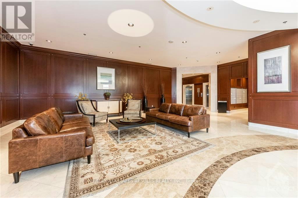 410-200 Rideau Street, Ottawa, ON, K1N 5Y1 - 2